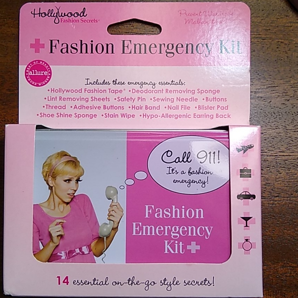 Hollywood Fashion emergency kit